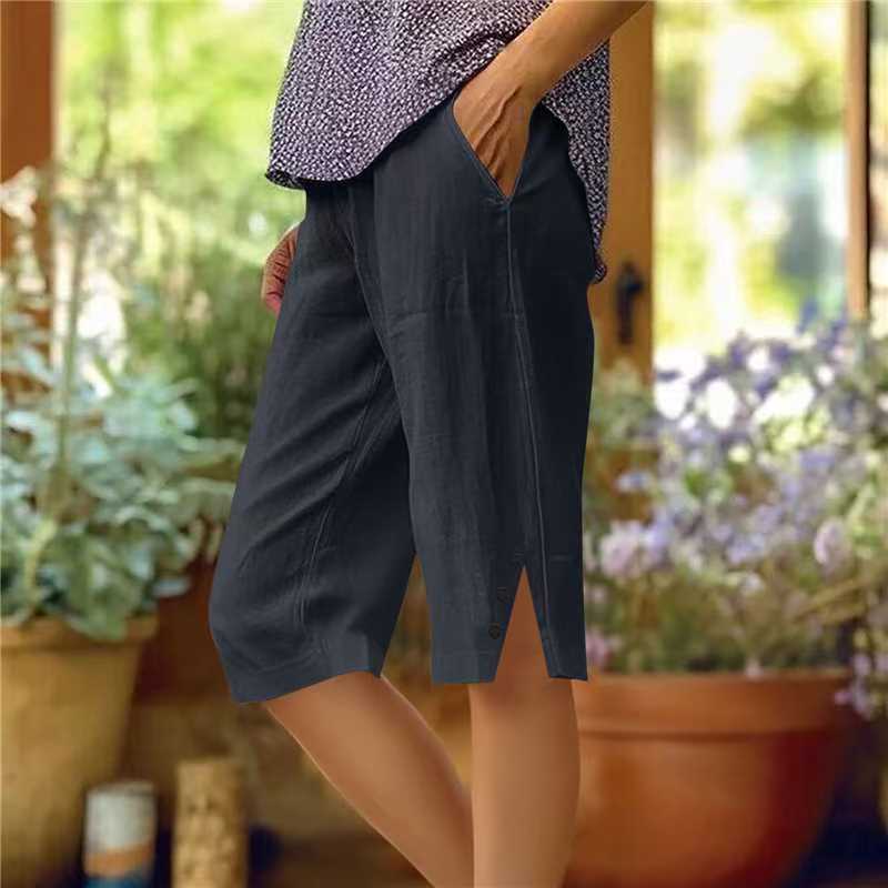 Culture® | Women's Casual Pocket Capri Pants
